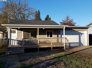 815 NE Broadway St, Myrtle Creek, OR 97457