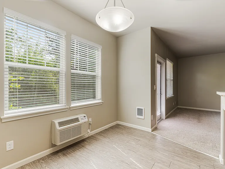Bethany Apartments — Photo 11
