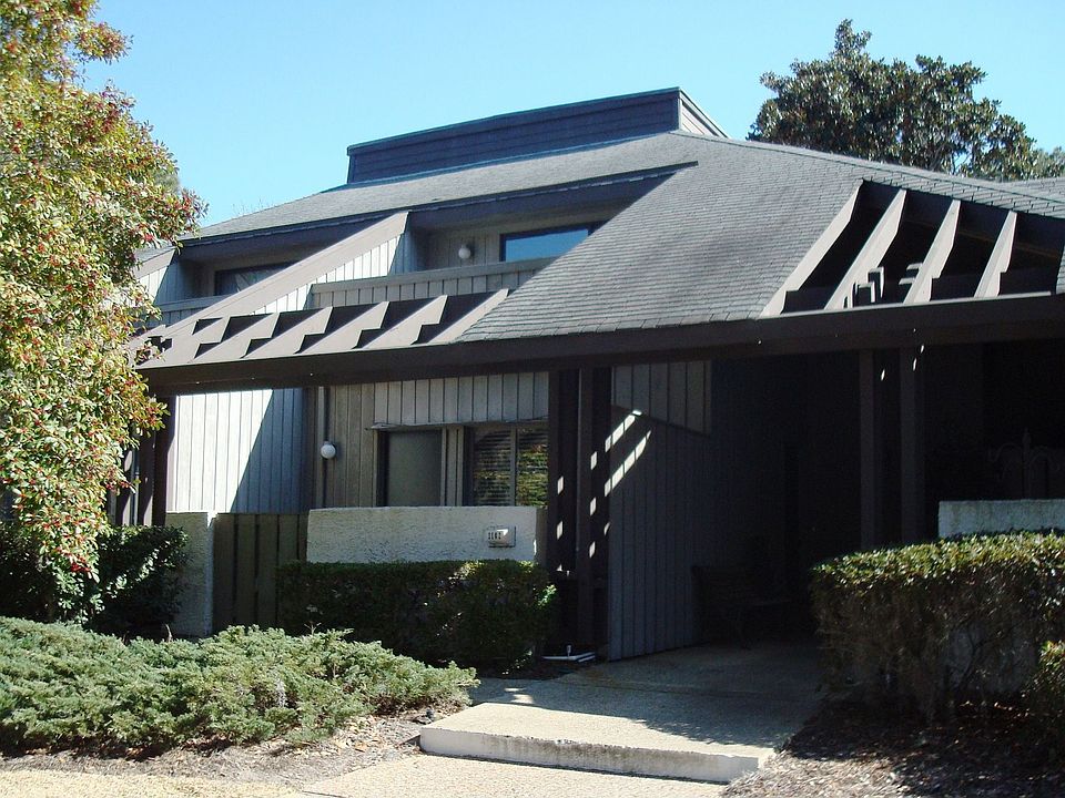 Front elevation.