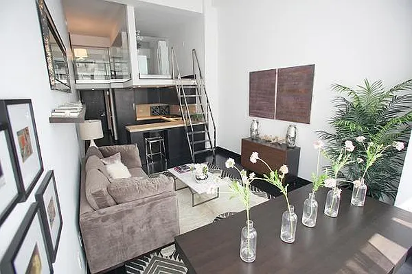 Rented by Keller Williams NYC | media 23