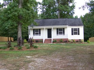87 Mustang Ln, Zebulon, NC 27597
