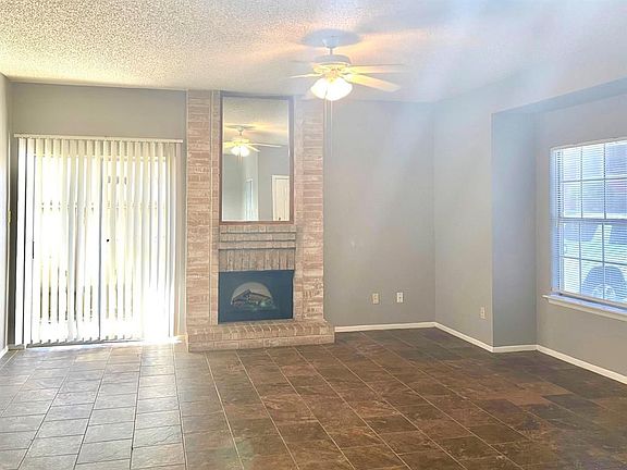2nd image of 2204 Millstone Dr #B