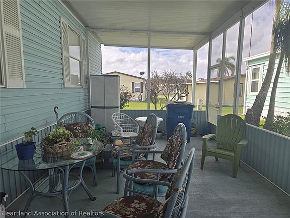 4th image of 4901 Jasper St