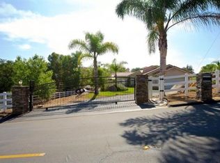 2358 Tompau Pl, Alpine, CA 91901