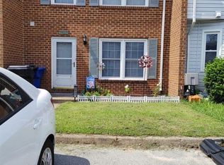 1037 Bryce Ln, Virginia Beach, VA 23464
