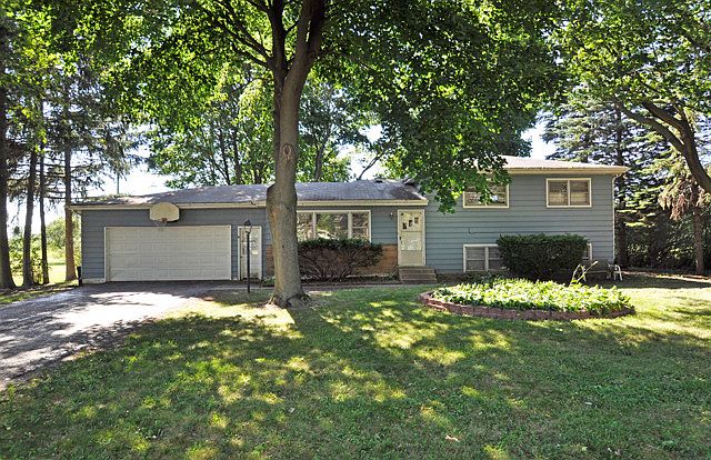 1st image of 37444 N Shirley Dr