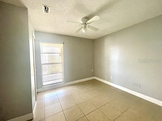 1223 La Mesa Ave — Photo 15