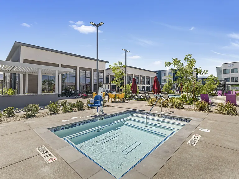 Elysian at Skye Canyon — Photo 45