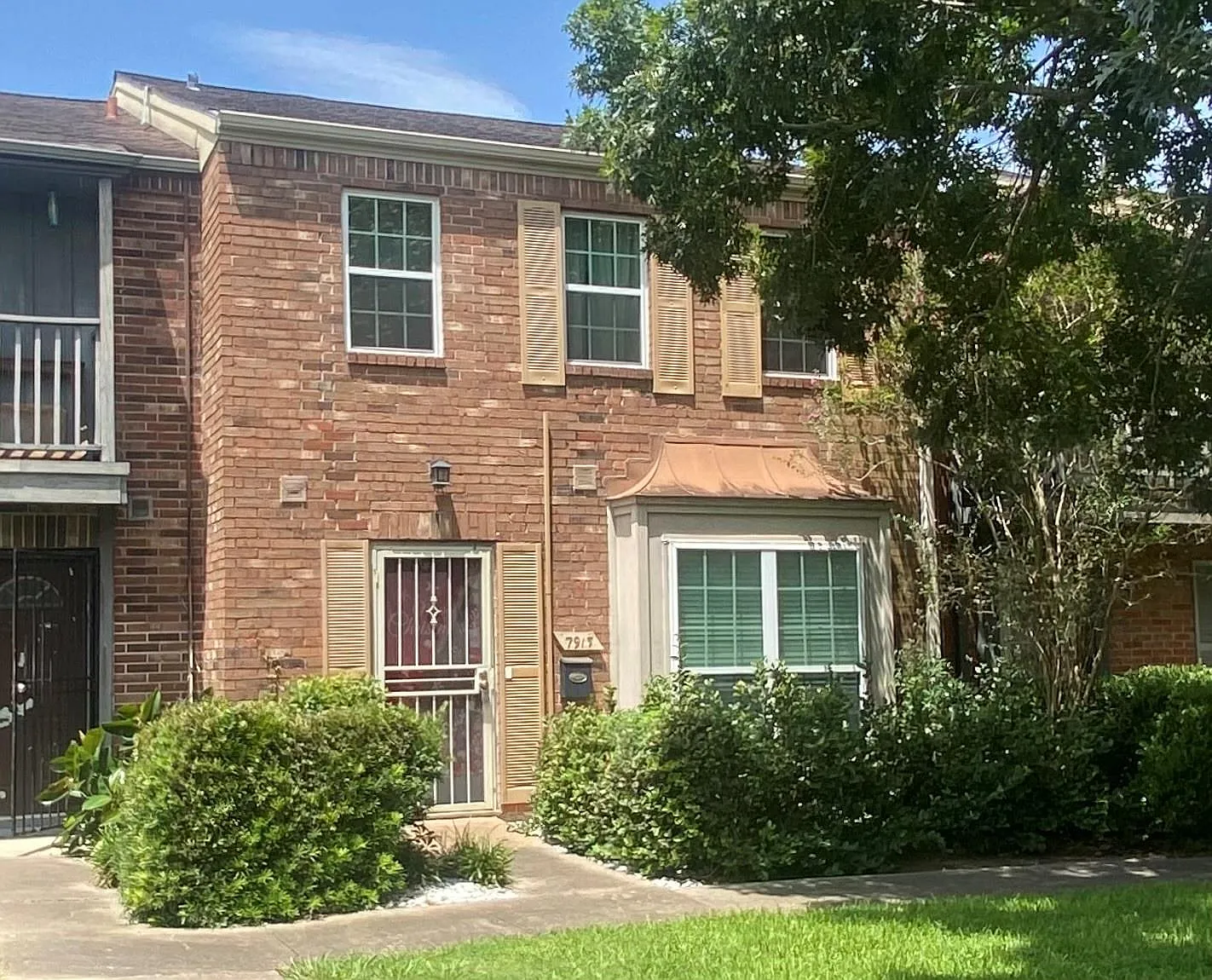 3 bed, 2.5 bath, 1722 sqft, $1,500 — Photo 1
