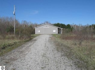 4347 Nancy K Dr, Hale, MI 48739