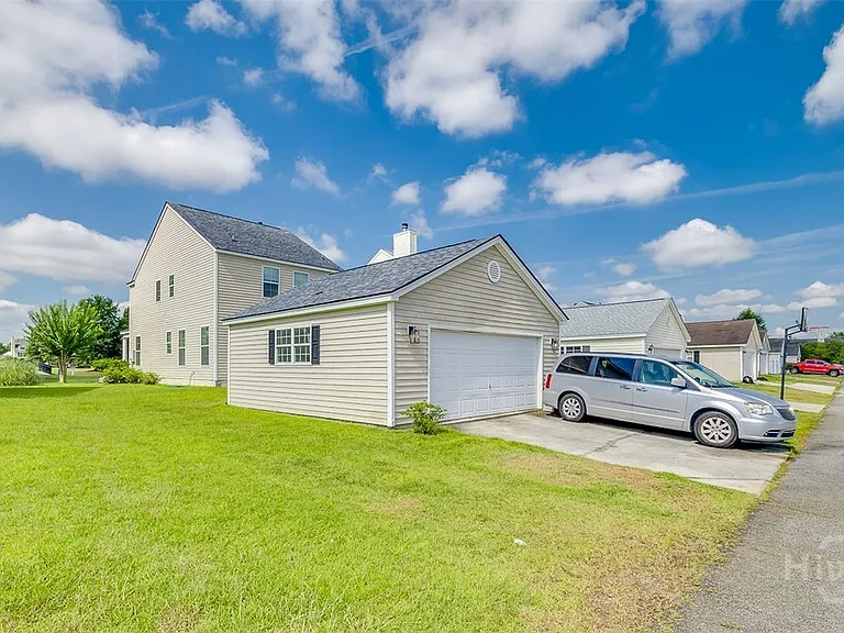 8 Bushwood Dr — Photo 48