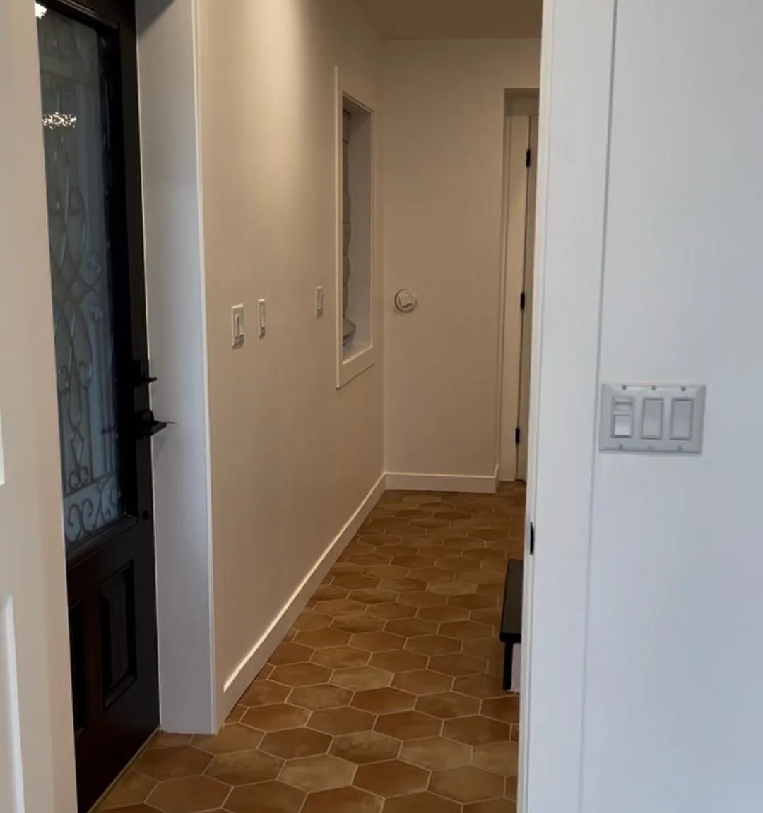 2 bed, $2,800 — Photo 3