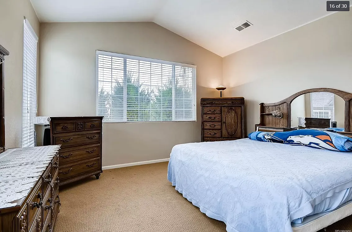 2 bed, 1246 sqft, $2,300 — Photo 4