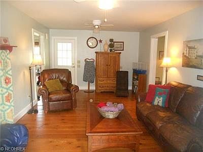 5th image of 1905 Tanglewood Cir