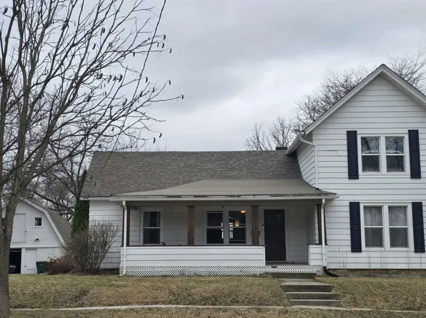 613 E Fulton St, Edgerton, WI 53534