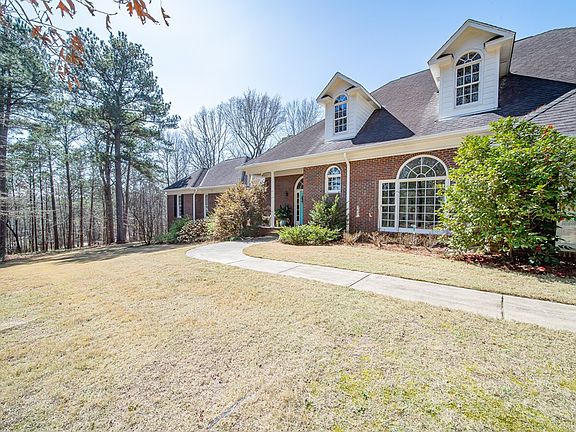 2nd image of 3300 Old River Rd