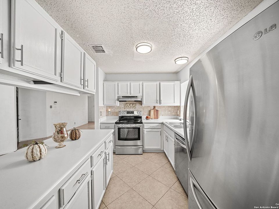 1st image of 5519 Echo Vista Dr