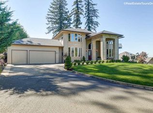 10348 SE Crescent Ridge Loop, Happy Valley, OR 97086