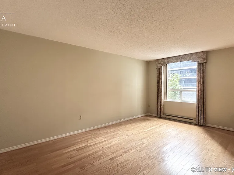 500 Talbot St #503 — Photo 8