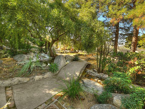 3rd image of 8024 N Tuscany Dr