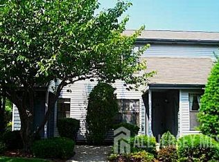 1901 Woodbridge Commons Way, Iselin, NJ 08830