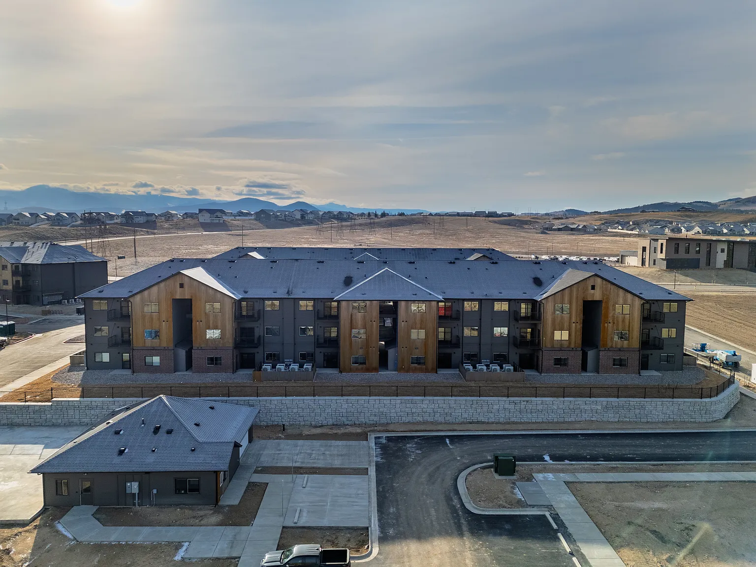 Confluence Apartments — Photo 2