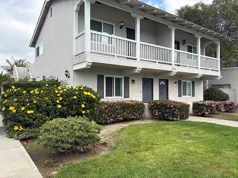 CitiZen South Bay on West 235th St. — Photo 13
