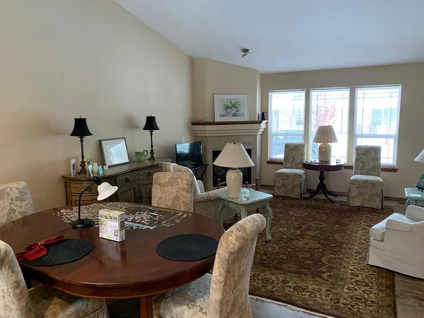 Gary Ln Duplex 2 — Photo 1