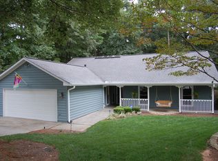 4415 Springfield Dr, Peachtree Corners, GA 30092