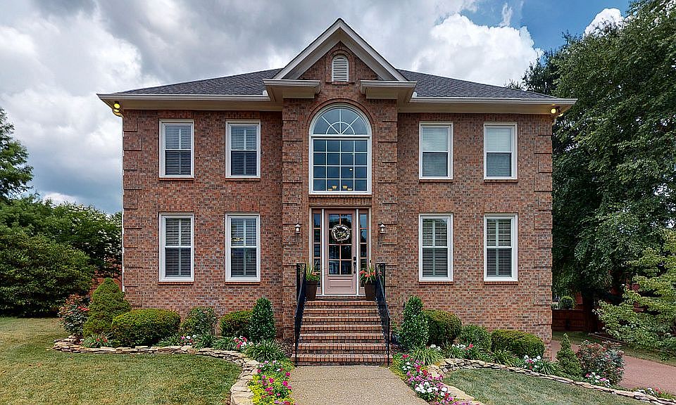 1st image of 408 Queen Marys Ct