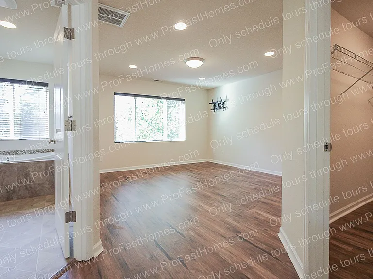 6300 SE Imagine Way — Photo 18