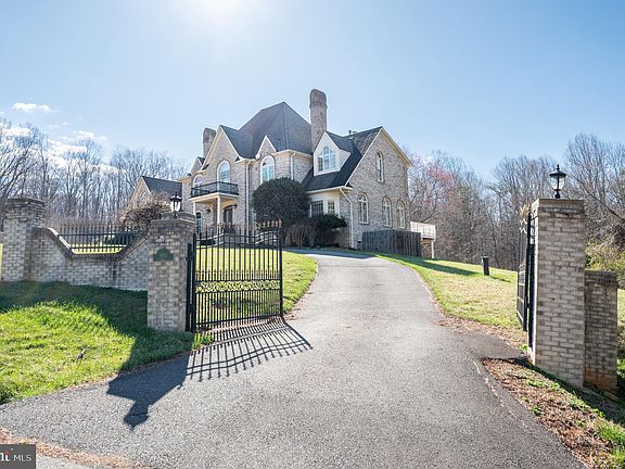 4th image of 6601 Stonecrest Ln