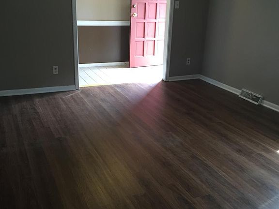 2nd image of 9555 Outlook Dr