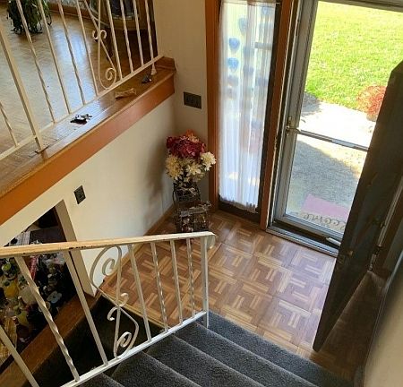 2nd image of 1581 Bullard Pl