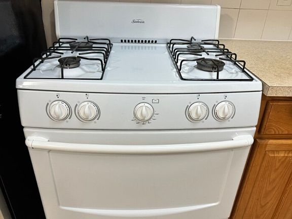 4th image of 6114 Palisade Ave #303A