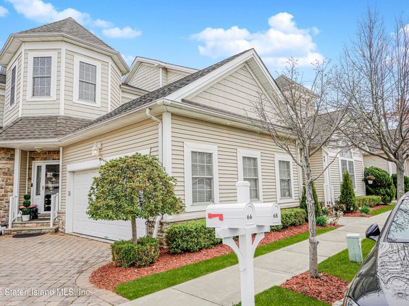 68 Tiller Ct, Staten Island, NY 10309