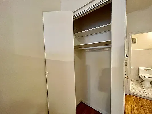 Rented by Compass | media 7