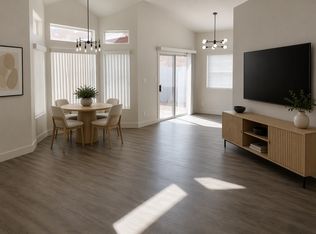 1539 E Beacon Dr, Gilbert, AZ 85234