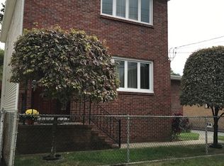 25 Bowdoin St, Clifton, NJ 07013
