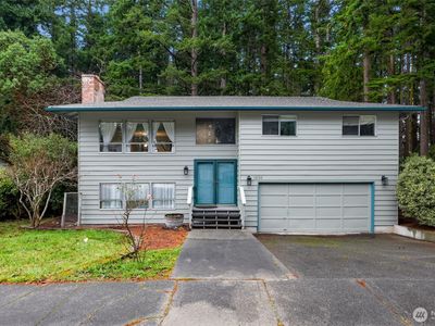 1834 NE Sumner Drive, Oak Harbor, WA, 98277