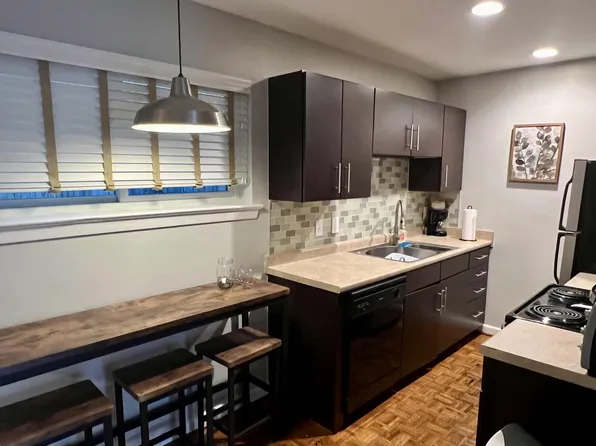 2402 Stephenson Ave SW, Roanoke, VA