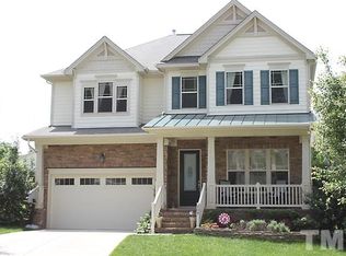 209 Briarfield Dr, Apex, NC 27502