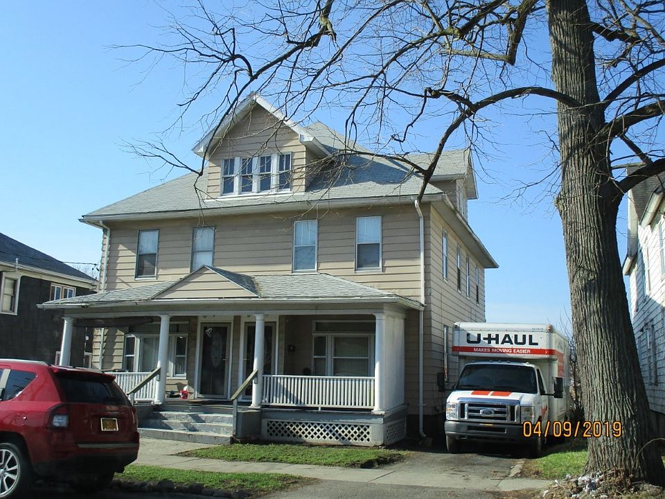 2nd image of 3.5 Downs Ave