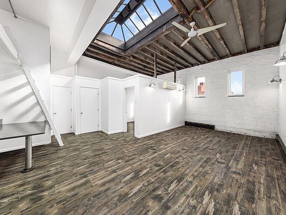 2nd image of 140 2nd St #2C