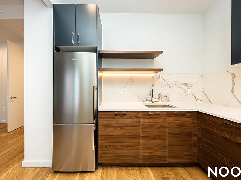 45-57 Davis St #503 — Photo 4