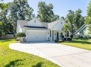 31 Laughing Gull Dr, Beaufort, SC 29907