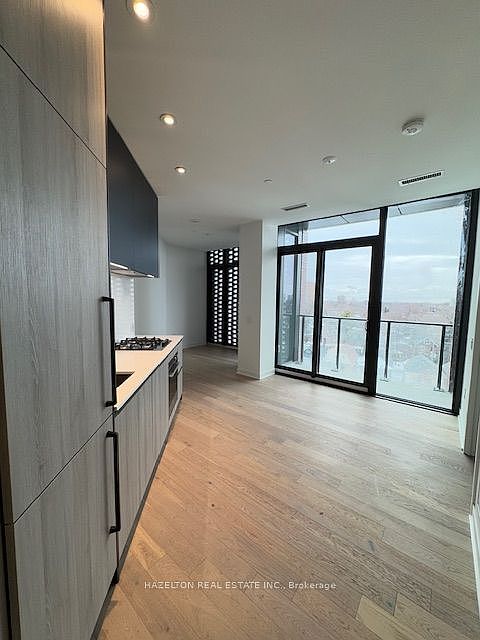 1st image of 2625 Dundas St W #809