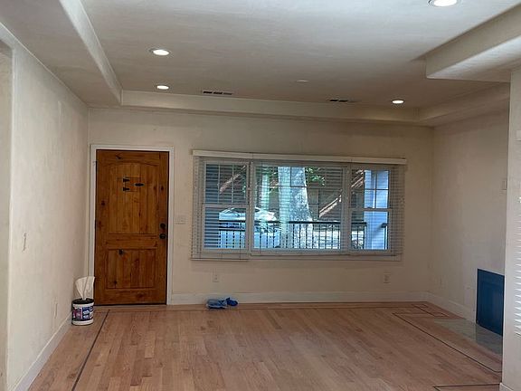 5th image of 3018 D St
