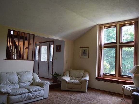 3rd image of 8208 Verbeck Dr