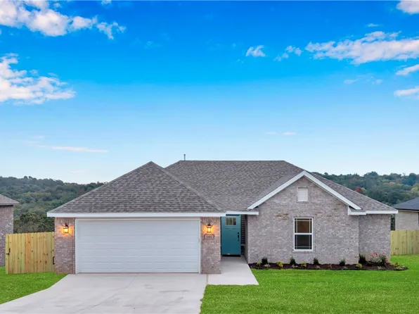 181 Tonya Loop, Huntsville, AR 72740